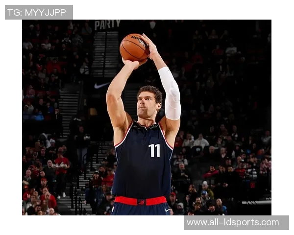 快船连胜背后交易分析大洛与哈登全明星之路的关键因素